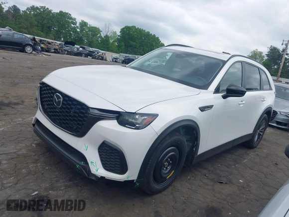 2025 Mazda CX-70 Preferred with VIN JM3KJBHD4S1122583, listed as a IAAI auction lot 42135706 with 1,700 mi miles and . Bid and sale history available at DreamBid. Image 17.