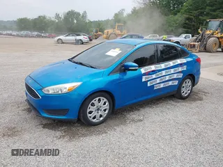 2015 Ford Focus SE с VIN 1FADP3F21FL274182, выставлен на аукционе IAAI как лот 42441161 с пробегом 176 810 миль миль и . История ставок и продаж доступна на DreamBid. Изображение 2.