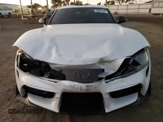 2022 Toyota GR Supra 3.0 with VIN WZ1DB0C02NW053053, listed as a Copart auction lot 80801664 with 13,036 mi miles and Salvage Title. Bid and sale history available at carsss.com. Image 5.