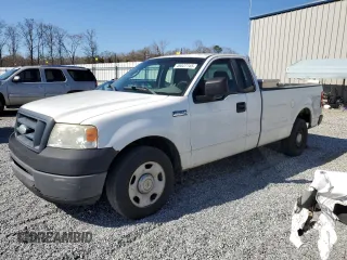 2008 Ford F-150 XL with VIN 1FTRF12W68KD52240, listed as a Copart auction lot 49527745 with 286,139 mi miles and Clean Title. Bid and sale history available at carsss.com. Image 1.