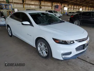 2017 Chevrolet Malibu LT with VIN 1G1ZE5ST9HF209803, listed as a Copart auction lot 48213315 with 111,158 mi miles and Salvage Title. Bid and sale history available at DreamBid. Image 4.