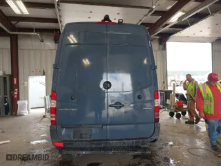 2018 Mercedes-Benz Sprinter Cargo Van Worker with VIN WD3PE7CD8JP643531, listed as a IAAI auction lot 41895541 with 106,472 mi miles. Bid and sale history available at carsss.com. Image 17.