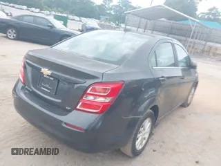 2017 Chevrolet Sonic LT with VIN 1G1JD5SH6H4126398, listed as a IAAI auction lot 42479686 with 111,018 mi miles and . Bid and sale history available at DreamBid. Image 4.