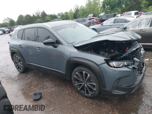 2023 Mazda CX-50 S Premium Plus z VIN 7MMVABEMXPN104518, wystawiony jako IAAI lot #42184893 z przebiegiem 61 991 mil mil oraz . Historia ofert i sprzedaży dostępna na DreamBid. Obrazek 13.