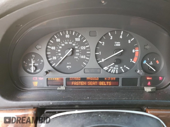 1998 BMW 5 Series 540i with VIN WBADE5327WBV93735, listed as a Copart auction lot 85789824 with 377,552 mi miles and Salvage Title. Bid and sale history available at DreamBid. Image 9.