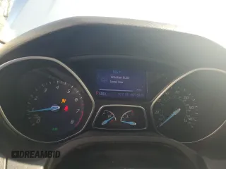 2013 Ford Focus SE z VIN 1FADP3F26DL217215, wystawiony jako Copart lot #46601875 z przebiegiem 167 160 mil mil oraz Szkoda całkowita • Salvage title. Historia ofert i sprzedaży dostępna na DreamBid. Obrazek 9.