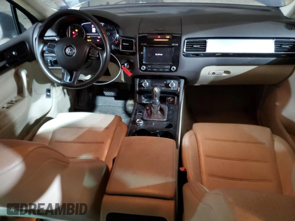 2012 Volkswagen Touareg Exec with VIN WVGEF9BP8CD007760, listed as a Copart auction lot 79271654 with 164,287 mi miles and Clean Title. Bid and sale history available at DreamBid. Image 8.