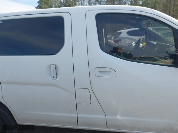 2015 Chevrolet City Express Cargo Van LT with VIN 3N63M0ZN8FK725439, listed as a IAAI auction lot 41645467 with 1 mi miles. Bid and sale history available at carsss.com. Image 13.