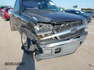 2005 Chevrolet Silverado 1500 with VIN 1GCEC14X25Z184256, listed as a IAAI auction lot 39455690 with 153,986 mi miles and . Bid and sale history available at DreamBid. Image 6.