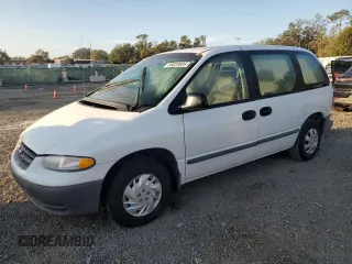 2000 Plymouth Voyager z VIN 2P4GP2534YR645983, wystawiony jako Copart lot #80028904 z przebiegiem Nie podano mil oraz Szkody całkowita. Historia ofert i sprzedaży dostępna na DreamBid. Obrazek 1.