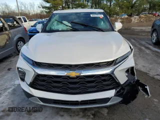 2024 Chevrolet Blazer LT with VIN 3GNKBHR45RS172898, listed as a Copart auction lot 88472515 with Not provided miles and Salvage title. Bid and sale history available at DreamBid. Image 5.