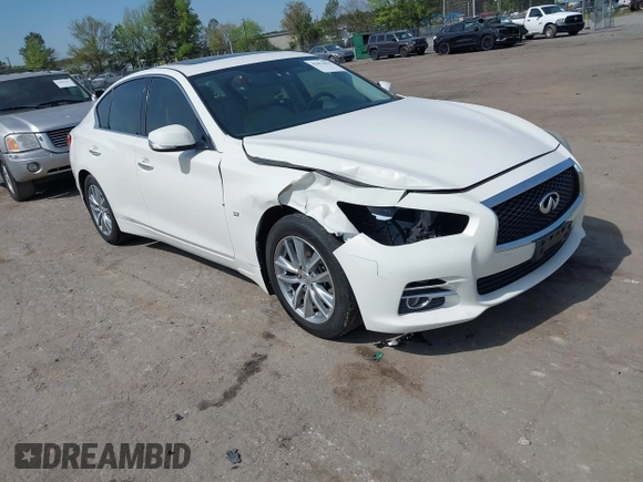2015 Infiniti Q50 Premium with VIN JN1BV7AR0FM421592, listed as a IAAI auction lot 42070055 with 161,038 mi miles. Bid and sale history available at carsss.com. Image 1.