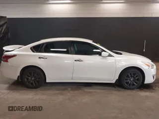 2013 Nissan Altima 2.5 S with VIN 1N4AL3AP1DC178101, listed as a IAAI auction lot 42109167 with 165,892 mi miles and . Bid and sale history available at carsss.com. Image 13.