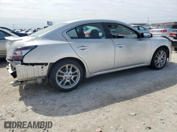 2013 Nissan Maxima SV with VIN 1N4AA5AP5DC832079, listed as a Copart auction lot 47112585 with 118,170 mi miles and Clean Title. Bid and sale history available at DreamBid. Image 3.