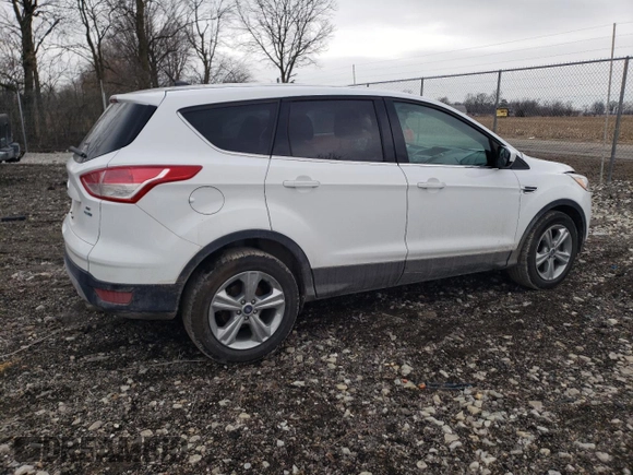 2014 Ford Escape SE with VIN 1FMCU9GX0EUB43986, listed as a Copart auction lot 47384795 with 46,573 mi miles and Clean Title. Bid and sale history available at carsss.com. Image 3.