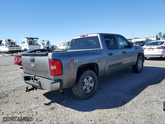 2007 Chevrolet Silverado 1500 LT w/2LT with VIN 2GCEK13M071548082, listed as a Copart auction lot 44956585 with NaN miles and Salvage Title. Bid and sale history available at carsss.com. Image 3.