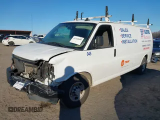 2019 Chevrolet Express Cargo z VIN 1GCWGBFG8K1210994, wystawiony jako IAAI lot #41342848 z przebiegiem 128 263 mil mil oraz . Historia ofert i sprzedaży dostępna na DreamBid. Obrazek 19.