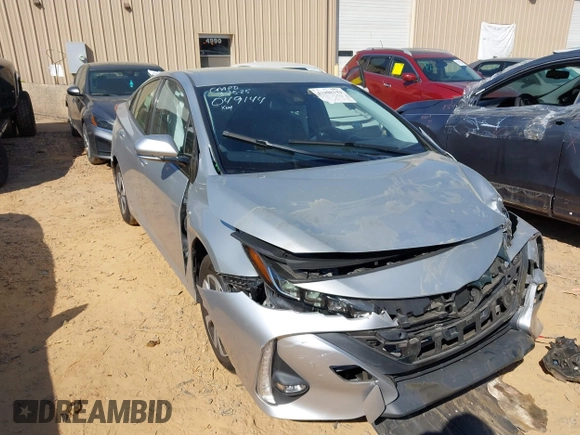 2017 Toyota Prius Plus with VIN JTDKARFP2H3049144, listed as a IAAI auction lot 41908194 with 66,288 mi miles and . Bid and sale history available at DreamBid. Image 1.