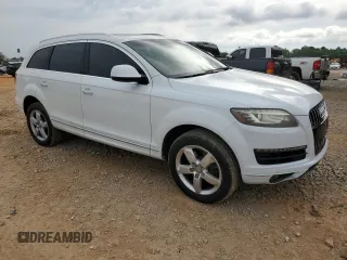 2013 Audi Q7 Premium Plus z VIN WA1LMAFE4DD000781, wystawiony jako Copart lot #57255315 z przebiegiem 129 709 mil mil oraz Szkoda całkowita • Salvage title. Historia ofert i sprzedaży dostępna na DreamBid. Obrazek 4.