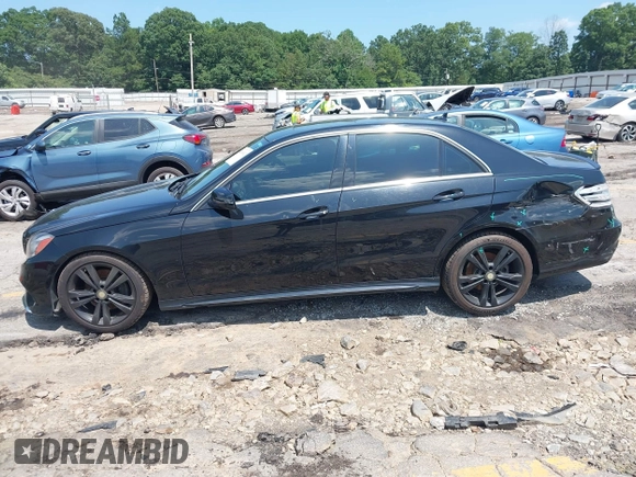 2014 Mercedes-Benz E 350 Sport z VIN WDDHF5KB3EA934741, wystawiony jako IAAI lot #42600302 z przebiegiem 143 894 mil mil oraz . Historia ofert i sprzedaży dostępna na DreamBid. Obrazek 14.