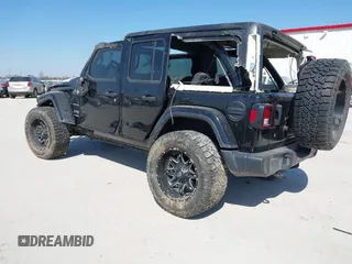 2019 Jeep Wrangler Unlimited Sahara with VIN 1C4HJXEG5KW518202, listed as a IAAI auction lot 41762229 with 91,995 mi miles and . Bid and sale history available at DreamBid. Image 3.