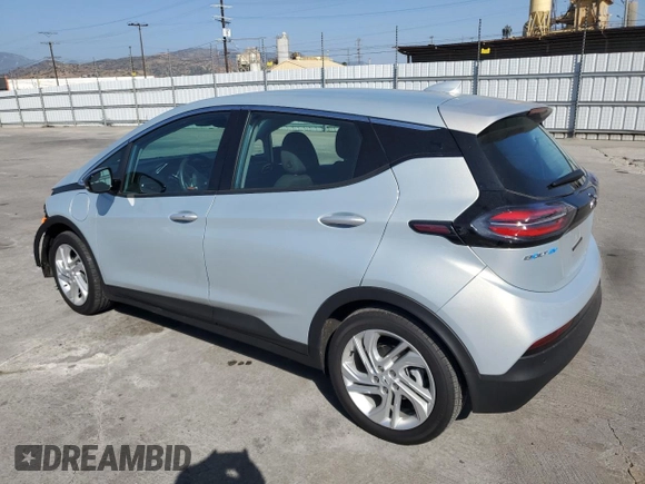 2023 Chevrolet Bolt EV 1LT z VIN 1G1FW6S05P4177390, wystawiony jako Copart lot #57256185 z przebiegiem 9 590 mil mil oraz Szkoda całkowita • Salvage title. Historia ofert i sprzedaży dostępna na DreamBid. Obrazek 2.