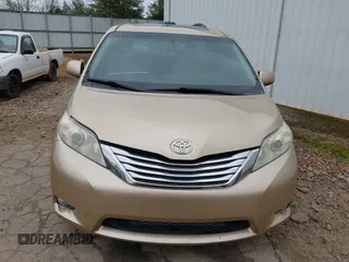 2011 Toyota Sienna XLE AAS with VIN 5TDYK3DC3BS100192, listed as a IAAI auction lot 41874537 with 190,631 mi miles and . Bid and sale history available at DreamBid. Image 6.