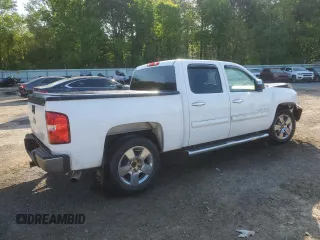 2011 Chevrolet Silverado 1500 LT with VIN 3GCPCSE03BG371260, listed as a Copart auction lot 52229825 with 145,108 mi miles and Salvage Title. Bid and sale history available at DreamBid. Image 3.