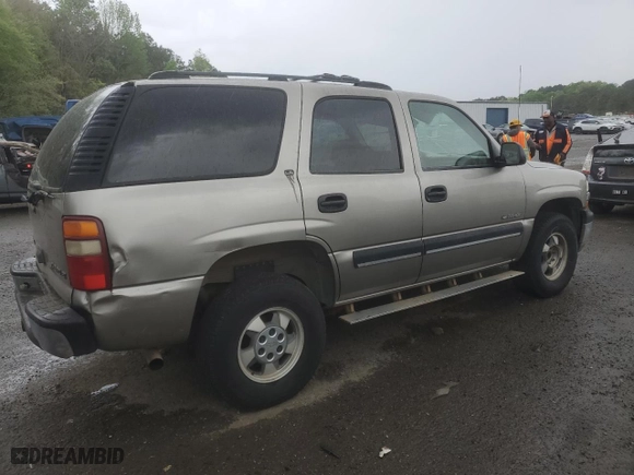 2001 Chevrolet Tahoe LT with VIN 1GNEC13T51R197521, listed as a Copart auction lot 51053265 with 319,590 mi miles and Salvage Title. Bid and sale history available at carsss.com. Image 3.