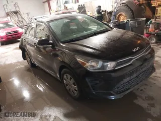 2022 Kia Rio S with VIN 3KPA24AD1NE440072, listed as a IAAI auction lot 41523593 with 28,446 mi miles. Bid and sale history available at carsss.com. Image 1.