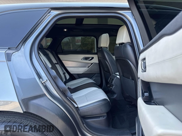 2018 Land Rover Range Rover Velar R-Dynamic HSE with VIN SALYM2RV9JA755346, listed as a IAAI auction lot 42585531 with 108,696 mi miles and . Bid and sale history available at DreamBid. Image 8.