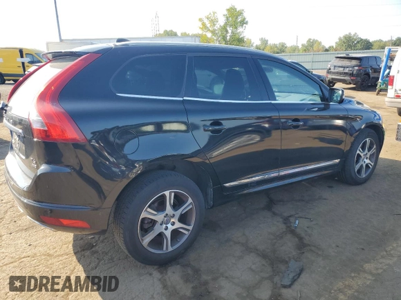 2015 Volvo XC60 z VIN YV4902RD9F2618016, wystawiony jako Copart lot #71642654 z przebiegiem 120 149 mil mil oraz Szkoda całkowita • Salvage title. Historia ofert i sprzedaży dostępna na DreamBid. Obrazek 3.