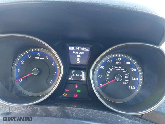 2015 Hyundai Elantra GT with VIN KMHD35LH7FU238173, listed as a IAAI auction lot 41642564 with 141,469 mi miles. Bid and sale history available at carsss.com. Image 7.