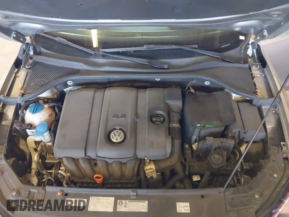 2013 Volkswagen Passat S with VIN 1VWAP7A38DC014523, listed as a IAAI auction lot 42239027 with 116,766 mi miles and . Bid and sale history available at DreamBid. Image 10.