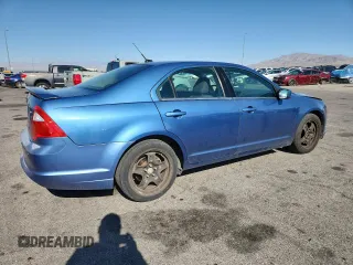 2010 Ford Fusion SE z VIN 3FAHP0HA1AR138892, wystawiony jako Copart lot #59781125 z przebiegiem 157 900 mil mil oraz Szkoda całkowita • Salvage title. Historia ofert i sprzedaży dostępna na DreamBid. Obrazek 3.