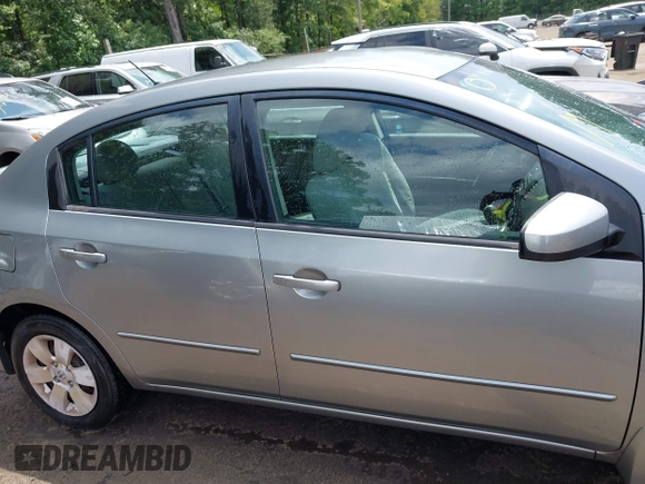 2011 Nissan Sentra SR z VIN 3N1AB6AP4BL609002, wystawiony jako IAAI lot #42424892 z przebiegiem 217 563 mil mil oraz . Historia ofert i sprzedaży dostępna na DreamBid. Obrazek 13.