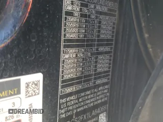 2020 Jaguar F-Pace 25t z VIN SADCS2FX1LA640681, wystawiony jako Copart lot #80863284 z przebiegiem 80 337 mil mil oraz Czysty tytuł • Clean title. Historia ofert i sprzedaży dostępna na DreamBid. Obrazek 13.