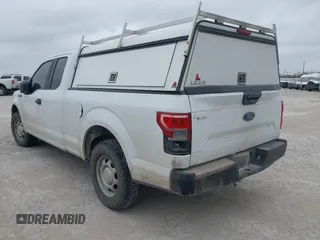 2020 Ford F-150 XL z VIN 1FTEX1C52LFA73368, wystawiony jako IAAI lot #41674867 z przebiegiem 170 542 mil mil oraz . Historia ofert i sprzedaży dostępna na DreamBid. Obrazek 3.