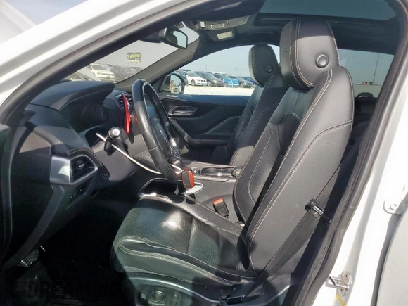 2017 Jaguar F-Pace S with VIN SADCM2BV4HA499031, listed as a Copart auction lot 56842135 with 163,021 mi miles and Clean Title. Bid and sale history available at DreamBid. Image 7.
