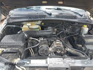 2005 Jeep Liberty Limited z VIN 1J4GK58K15W633519, wystawiony jako IAAI lot #42240372 z przebiegiem 189 926 mil mil oraz . Historia ofert i sprzedaży dostępna na DreamBid. Obrazek 10.
