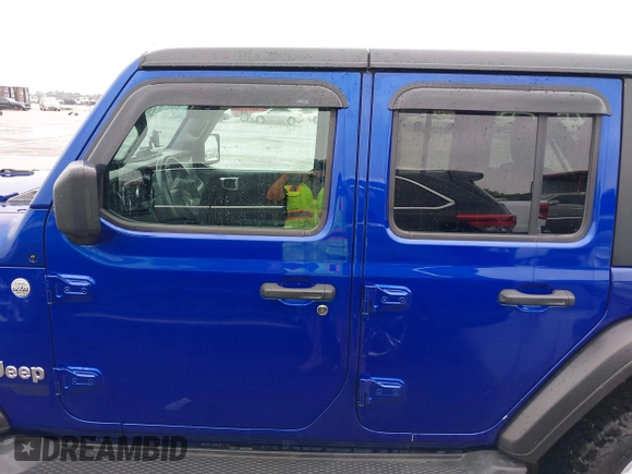 2020 Jeep Wrangler Unlimited Sport Altitude z VIN 1C4HJXDG9LW108151, wystawiony jako IAAI lot #41937525 z przebiegiem 78 197 mil mil oraz . Historia ofert i sprzedaży dostępna na DreamBid. Obrazek 14.