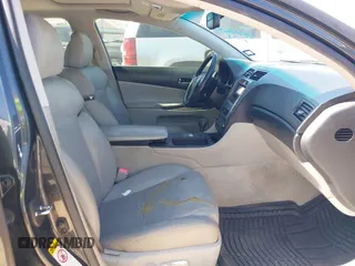 2008 Lexus GS 350 with VIN JTHBE96SX80039065, listed as a IAAI auction lot 41736450 with 202,082 mi miles. Bid and sale history available at carsss.com. Image 5.