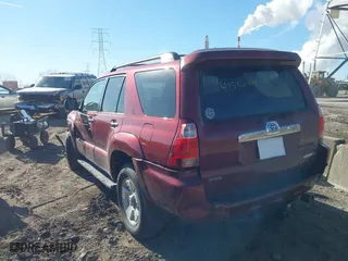 2008 Toyota 4Runner SR5 with VIN JTEZU14R58K019066, listed as a IAAI auction lot 41586404 with 248,633 mi miles. Bid and sale history available at carsss.com. Image 3.