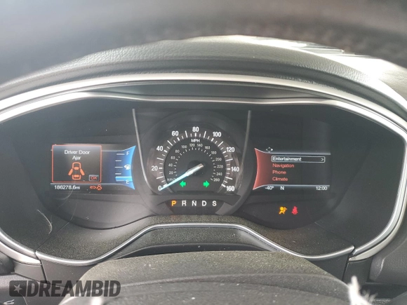 2016 Ford Fusion SE with VIN 3FA6P0H96GR253798, listed as a Copart auction lot 54318355 with 186,278 mi miles and Salvage Title. Bid and sale history available at carsss.com. Image 9.