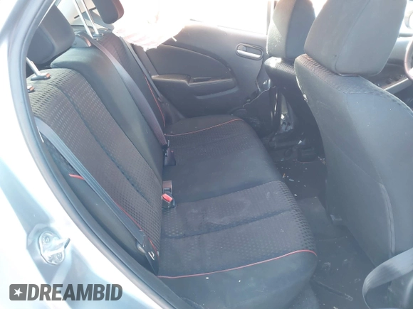 2013 Mazda 2 Touring z VIN JM1DE1LYXD0153291, wystawiony jako IAAI lot #41671574 z przebiegiem Nie podano mil oraz . Historia ofert i sprzedaży dostępna na DreamBid. Obrazek 8.