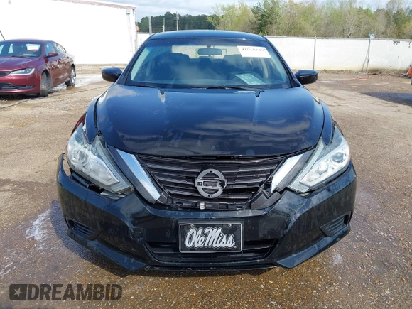 2017 Nissan Altima 2.5 SV with VIN 1N4AL3AP2HC177593, listed as a IAAI auction lot 41918149 with 173,257 mi miles. Bid and sale history available at carsss.com. Image 12.