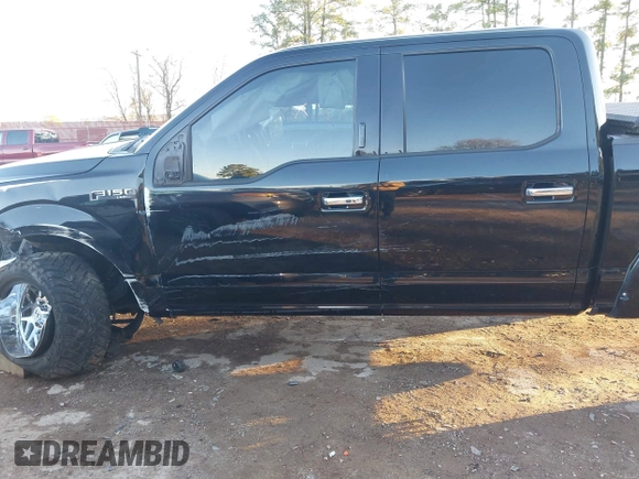 2016 Ford F-150 XLT with VIN 1FTEW1EF3GKF16634, listed as a IAAI auction lot 41263672 with 122,390 mi miles. Bid and sale history available at carsss.com. Image 6.