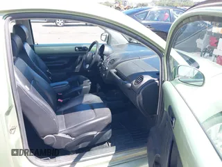 2008 Volkswagen Beetle S with VIN 3VWPW31C58M513287, listed as a IAAI auction lot 42744030 with 160,735 mi miles and . Bid and sale history available at DreamBid. Image 5.