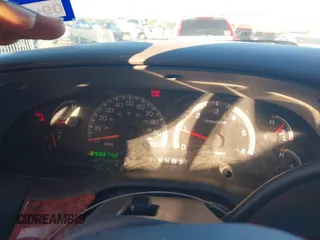 2001 Ford F-150 XL с VIN 1FTRX17W61KF65488, выставлен на аукционе IAAI как лот 40807535 с пробегом 298 274 миль миль и . История ставок и продаж доступна на DreamBid. Изображение 7.
