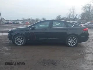 2017 Ford Fusion SE with VIN 3FA6P0H76HR378395, listed as a IAAI auction lot 41478073 with 40,905 mi miles. Bid and sale history available at carsss.com. Image 14.
